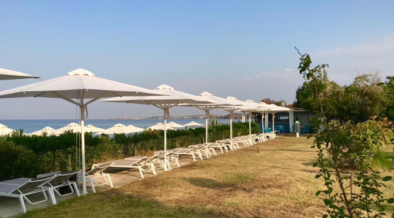 Kassandra Mare Hotel Nea Poteidaia Exterior foto